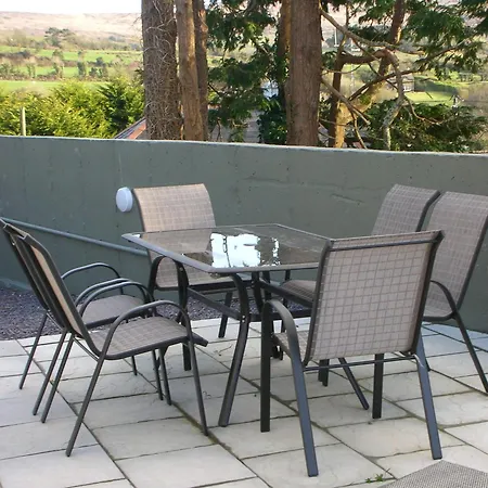 18 Carraig Naofa Tatil Evi